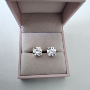 LRC 14K CERTIFIED LAB GROWN MOISSANITE DIAMOND EARRINGS